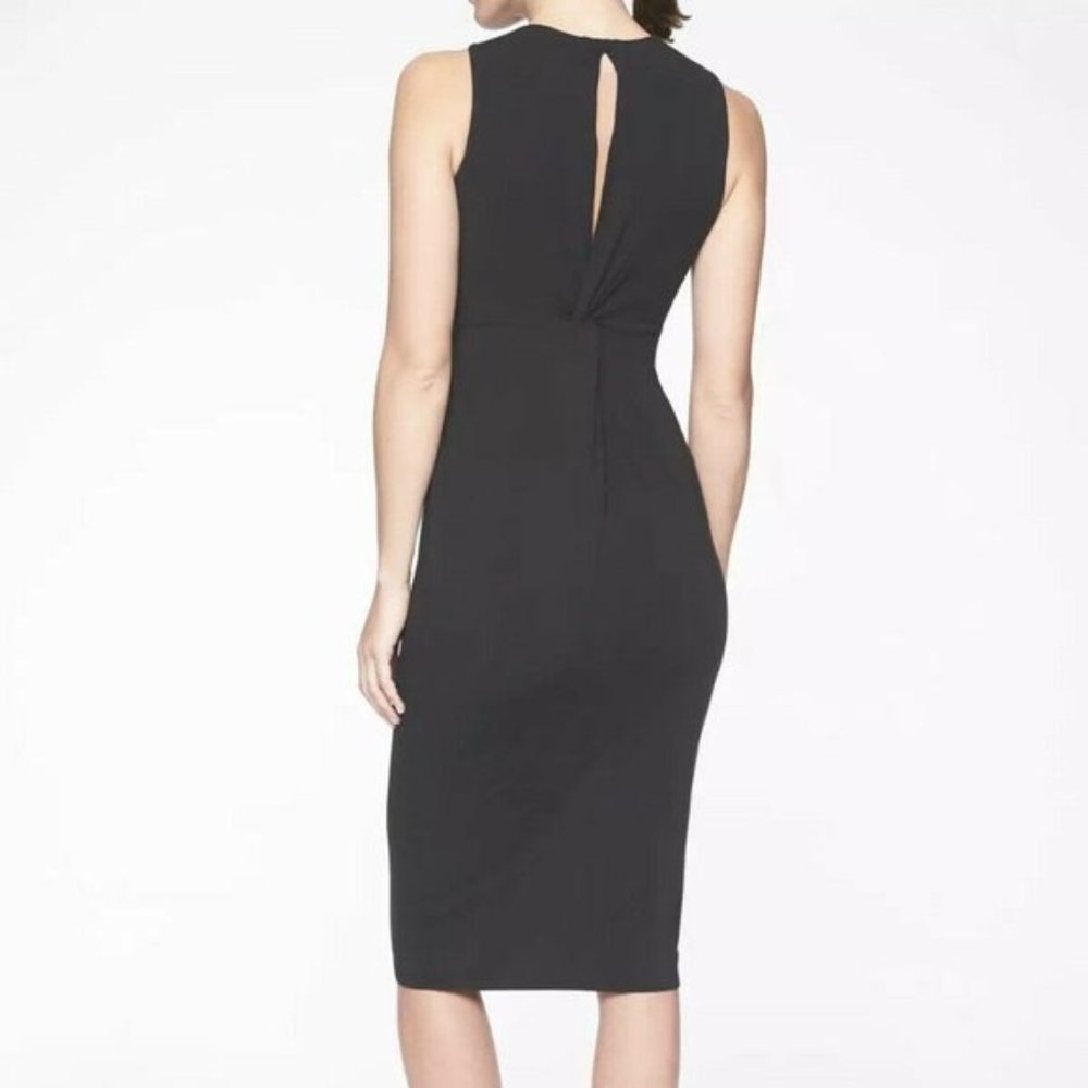 Athleta midi dress with keyhole twist back